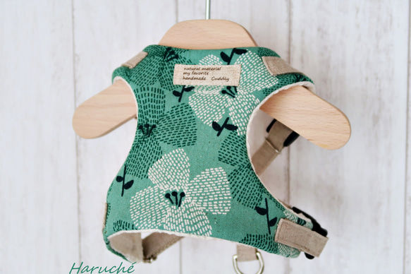 犬用 ❁エプロンハーネス❁ 北欧風お花柄 カラー：ミントグリーン