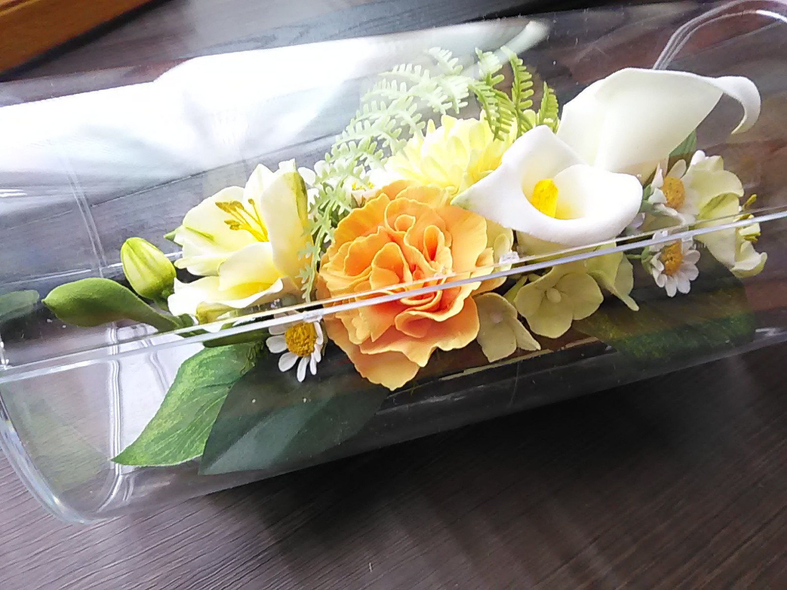 ❁クレイフラワーのお供え花・洋風仏花【煌】クリアケース入り・仏壇・ご遺影前・ペット供養に❁