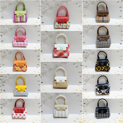★ハンドメイド★ ミニチュア バックル付きバッグ レッド  アウトフィット ☆ハンドメイド☆ ミニチュア バックル付きバッグ レッド アウト