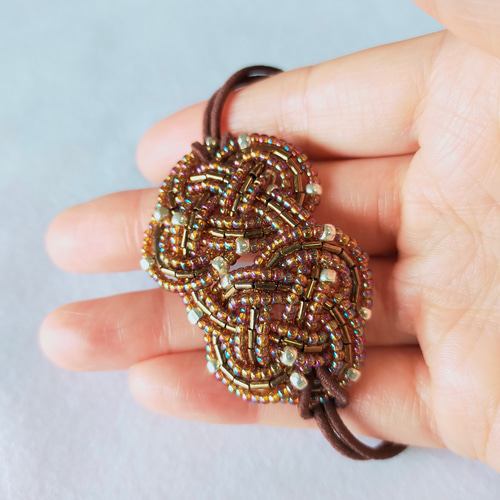 あわじ結びのビーズヘアゴム(オレンジ×ブロンズ) ヘアゴム nocco