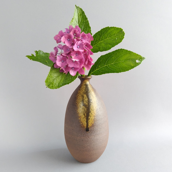 花入れ 焼締め 【商品番号：00369】 一輪挿し・花瓶・花器 やきもの實 