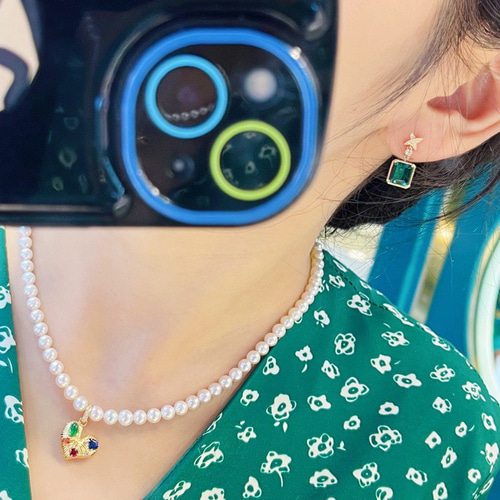 ラグーンブルー」K18 天然トルマリン 天然ダイヤモンド 上品 幸運 計