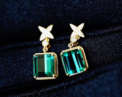 d5d3ea546884ad86e8d3f426022927