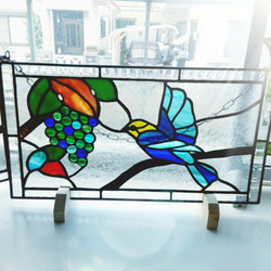 ミノル様オーダー品専用　ステンドグラス　青い鳥とぶどうのパネル(壁埋め込み加工付) 2枚目の画像