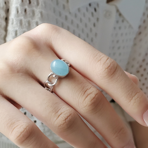 銀座で人気のハートダイヤモンドのプラチナ婚約指輪 | ブリッジ銀座（東京）婚約指輪・結婚指輪・ハートダイヤモンド 『女神専属』プラチナ1カラットダイヤの指輪ラグジュアリーなハートの指輪U428