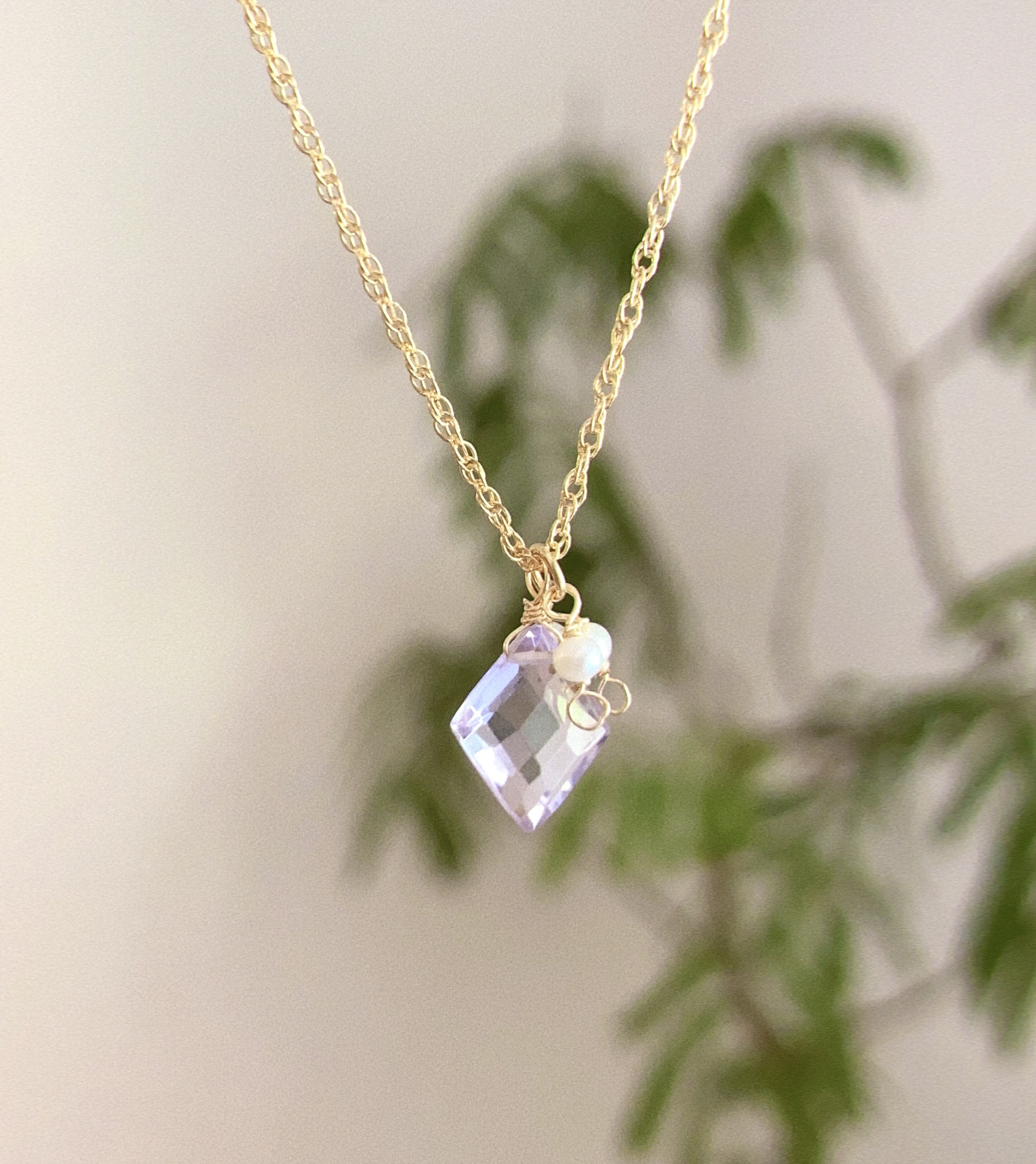 【14kgf】アメジストと淡水パールのネックレス