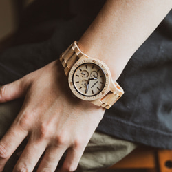 木製腕時計 UKA KAEDE 腕時計 木の時計 カエデ　贈り物におすすめ 1枚目の画像