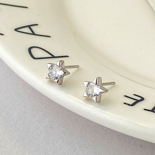 SV925 小ぶり キラキラ 星 スタッド ミニピアス シルバー925 SV925 小ぶり キラキラ 星 スタッド ミニピアス シルバー925
