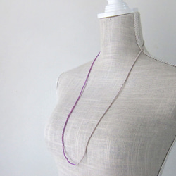 パープル KABURU 留め具のない かぶるタイプのガラスビーズネックレス 金属アレルギー対応 紫 3枚目の画像