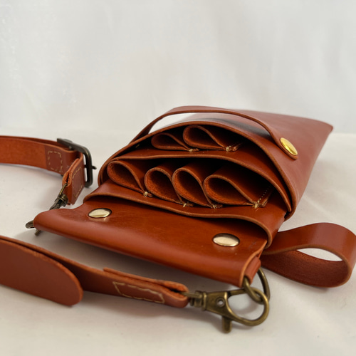 好評！オレンジキャメル色 レザーシザーケース6丁差し (ショルダー