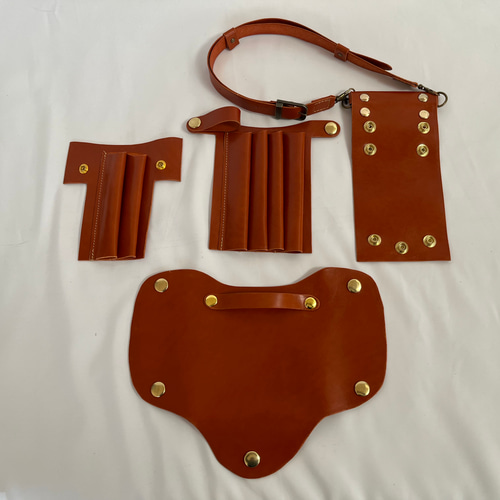 好評！オレンジキャメル色 レザーシザーケース6丁差し (ショルダー