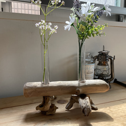 値下げ❗️一輪挿し　花瓶　オブジェ　置物　流木　根っこ 流木流木枝のオブジェ drift woods インテリア 一輪挿し・花瓶・花器