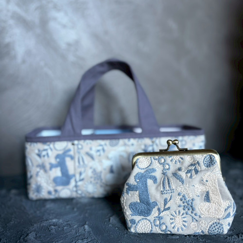 点と線模様製作所 “ウサギ”がま口ポーチ【 bliss 】小さな巾着付き