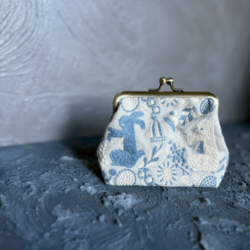 点と線模様製作所 “ウサギ”がま口ポーチ【 bliss 】小さな巾着付き