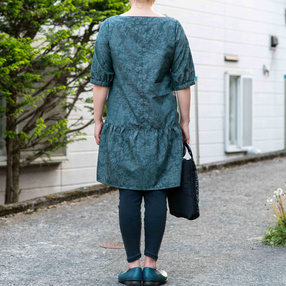 大島　青緑　五分袖　パフスリーブ　チュニック 　着物リメイク　シルク　フリーサイズ 11枚目の画像