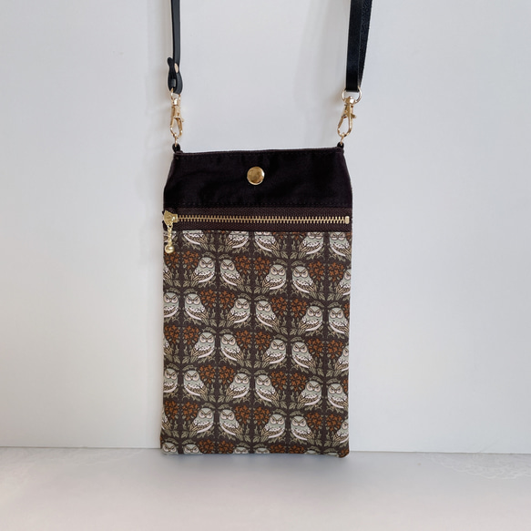 スマホショルダー 北欧調フクロウ×ブラウン/ポシェット スマホポーチ/合皮ショルダーストラップ　長さ調整可能◎ギフト 3枚目の画像