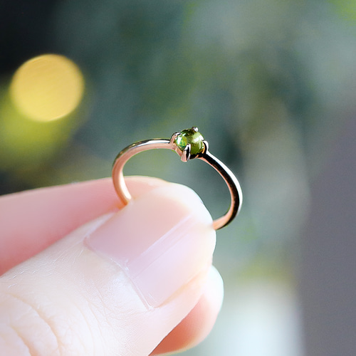 モルダバイト　ヒーリングストーン　 k10リング　13号 モルダバイト K10ピンキーリング カボションカット ~MUOT~ 指輪