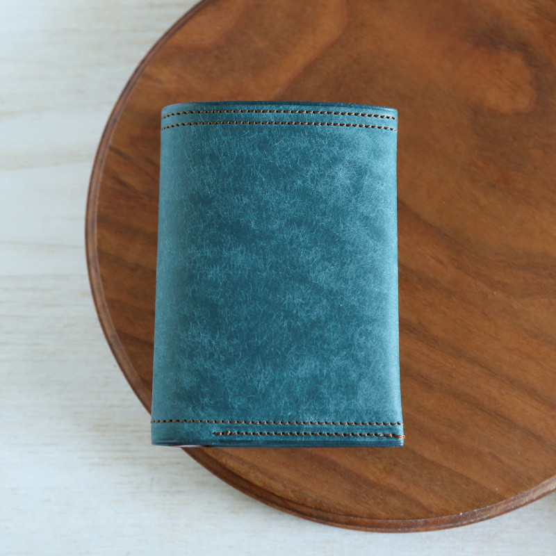 ハーフウォレット kururi（クルリ） ペトロリオ【イタリアンレザー  プエブロ】