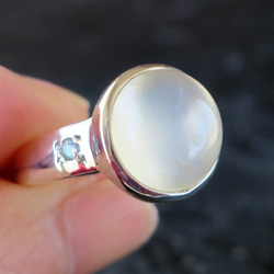 ムーンストーン キャッツアイ リング 5.55ct Moonstone cat's eye ring 2枚目の画像