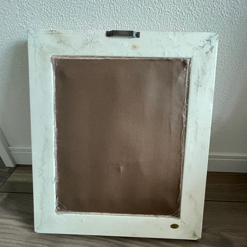 ホワイトローズ×淡いピンクのダマスク柄のフレームアレンジ アート