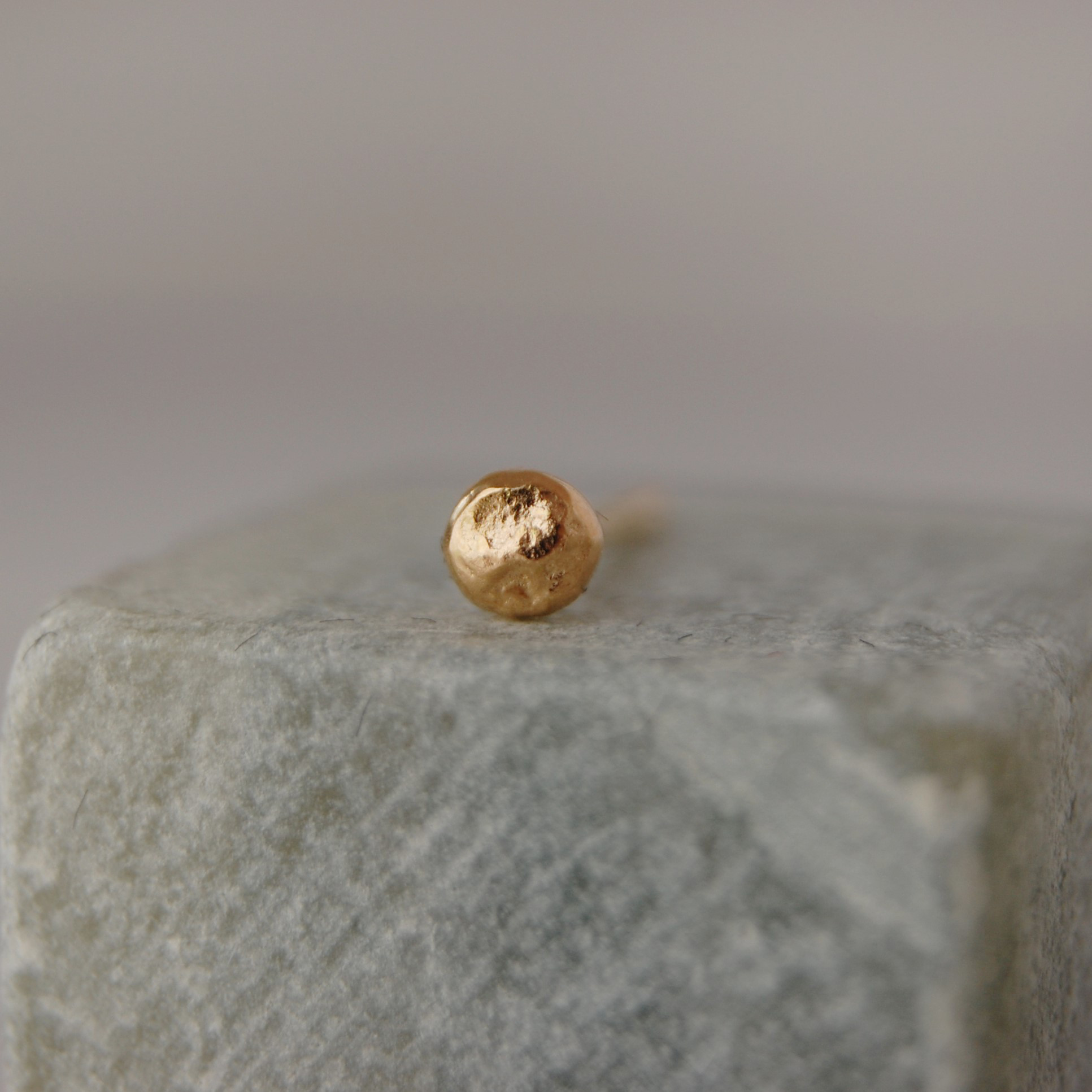 18金 満月の夜。フルムーンピアス 片耳用