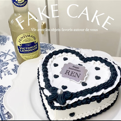 【プレートの色・文字自由】フェイク センイル ケーキ　/ ハート　ピンク　水色　誕生日　バースデー　デコレーション 6枚目の画像