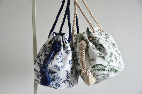 [新款高級] Dobby Weave 蕾絲 Botanical 2way Marine Bag Evergreen 第10張的照片