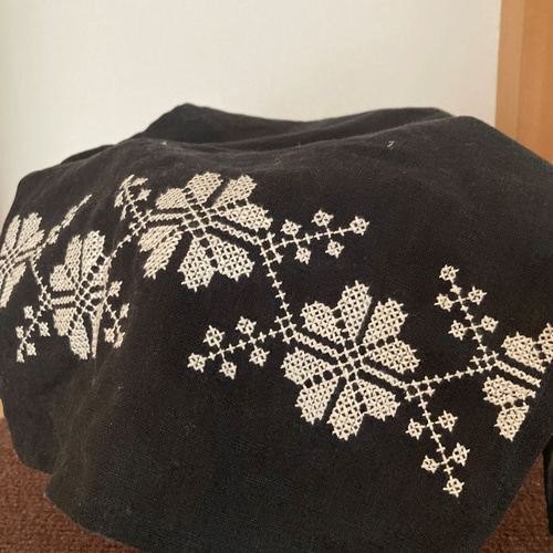 poritorie マーガレット刺繍 リネンカバー かご バスケット ブーケ刺繍のバスケットカバー | 小物 | 手づくりレシピ | そーいんぐ.com