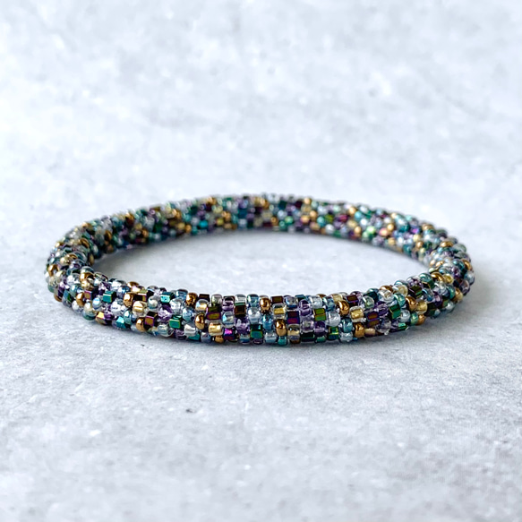 ビーズクロッシェブレスレット[minerals]:エキゾチック 個性的