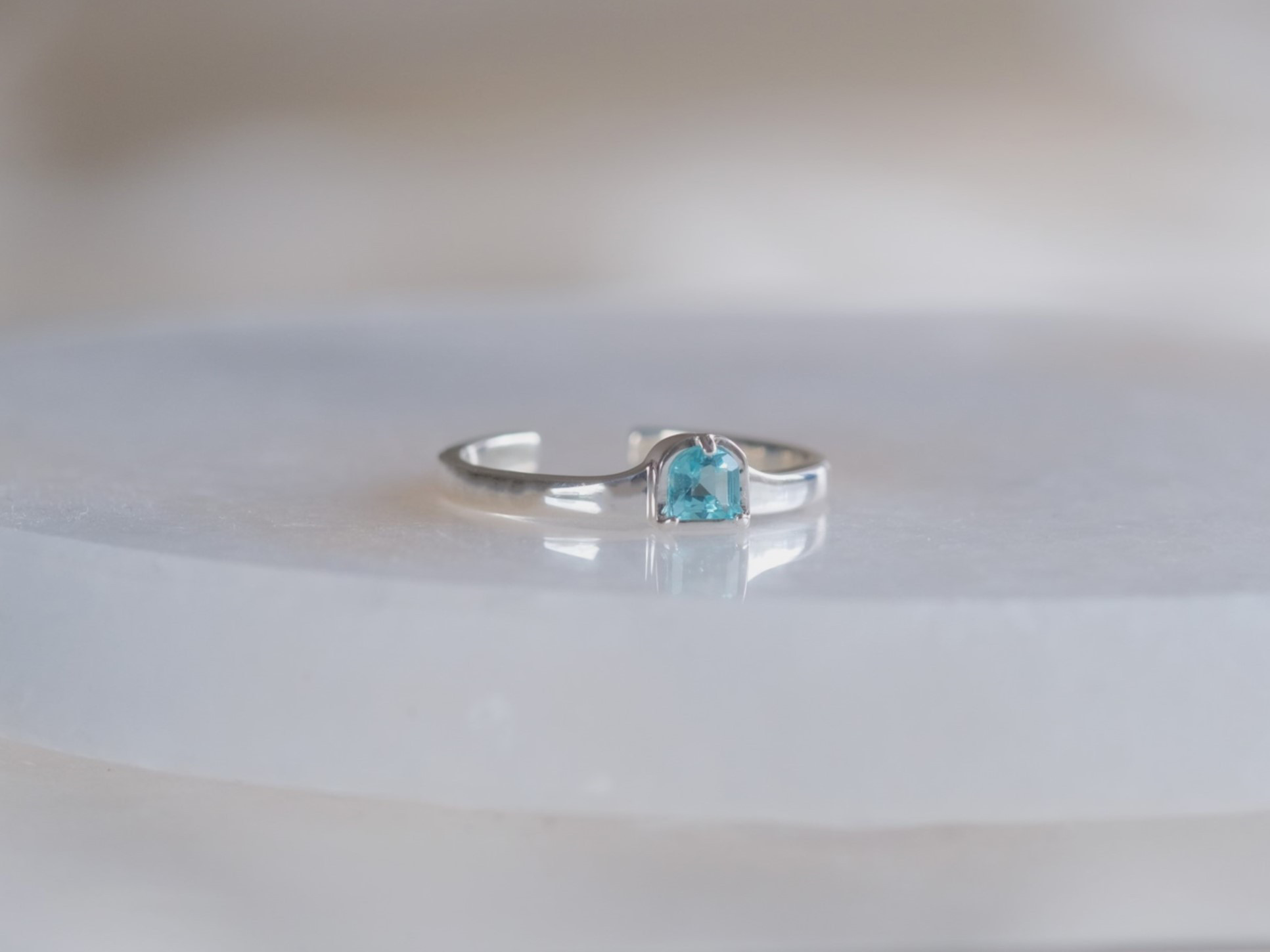 lítil hurð ring 小さな扉 ピンキーリング 天然石ブルー