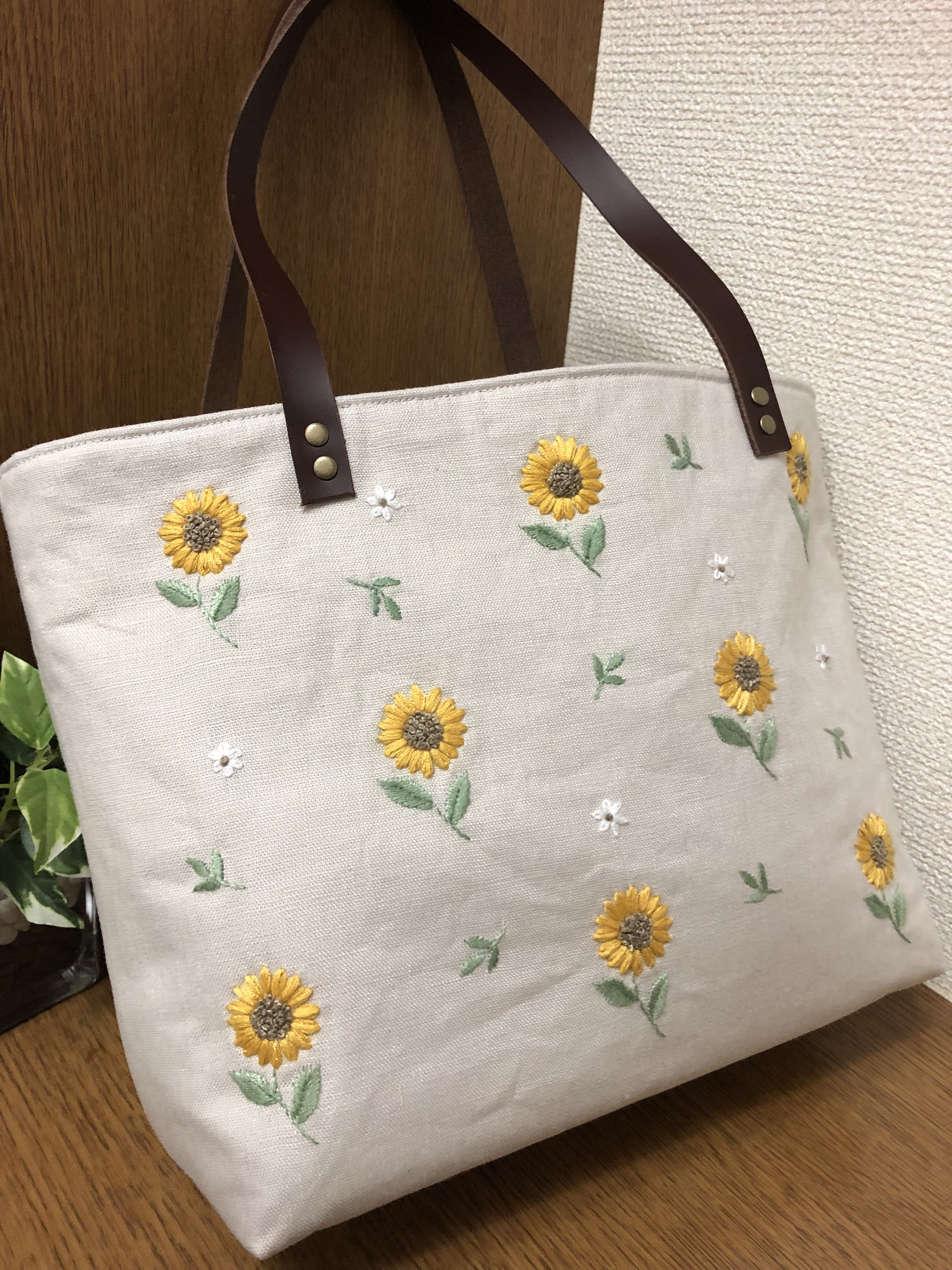スーちゃん 手刺繍の大きなバック