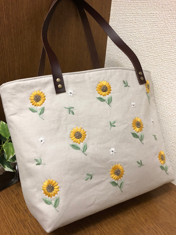 ひまわり 手刺繍 トートバッグ トートバッグ kanon まーちゃん