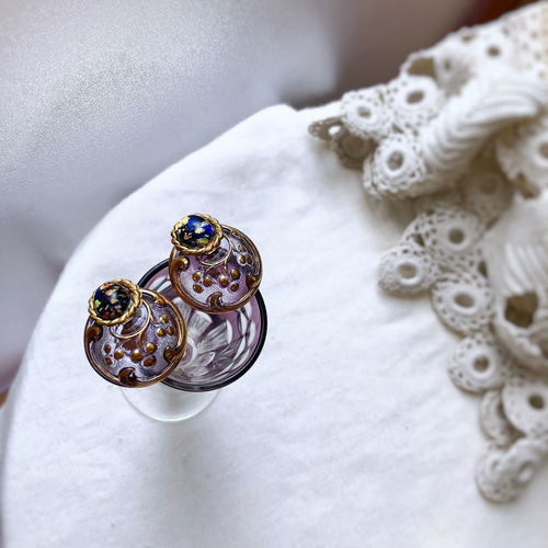 ✽ Voyage Ⅷ ✽.｡.:* チェコガラスボタン イヤリング【ピアスに変更可