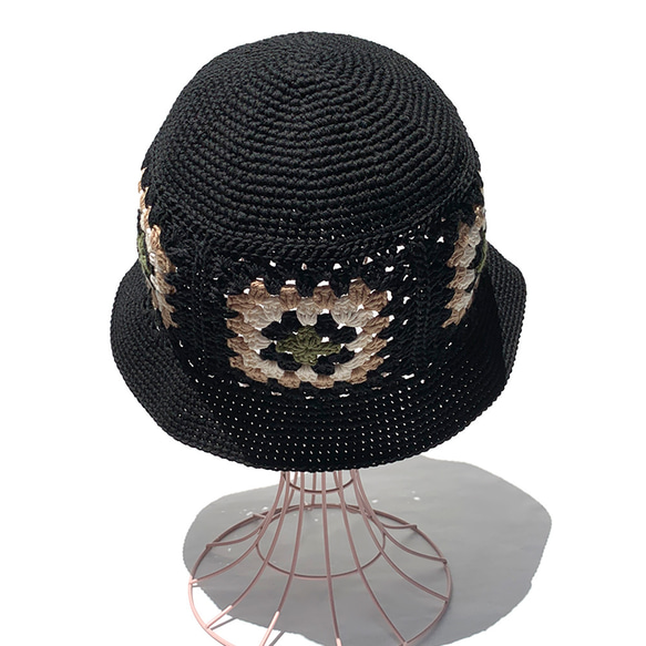 [鉤針帽子] 鉤針奶奶桶帽 黑色×米色 第6張的照片