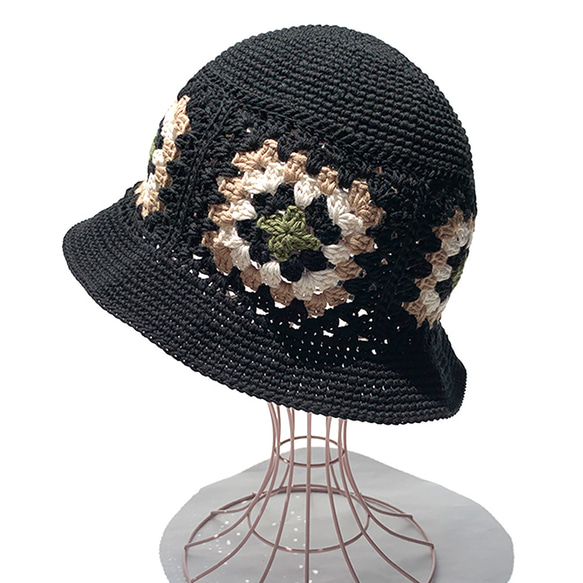 [鉤針帽子] 鉤針奶奶桶帽 黑色×米色 第1張的照片