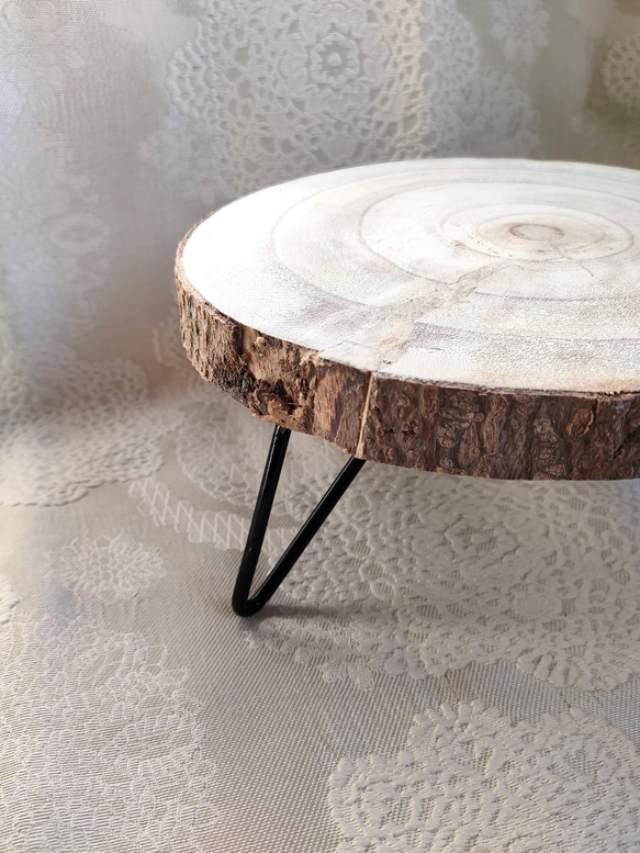 花台・中間サイズ　丸太桐材　インテリア雑貨　観葉植物　テーブル　小物置き　机　 5枚目の画像