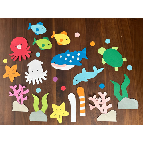 海の生き物 水族館 画用紙 壁面飾り 夏 ガーランド 保育園 幼稚園  
