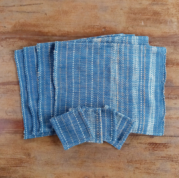 手工編織植物染色棉質餐墊，靛藍染色 / 2 件或 4 件套 第8張的照片