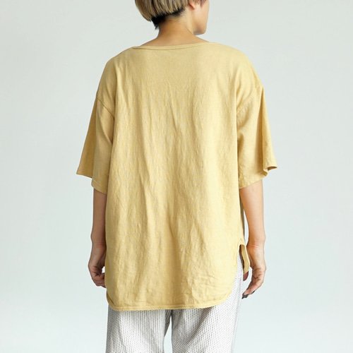 新品未使用♡リンカブル LINKABLE フレアタグTシャツ ホワイト×オレンジ セール】箔プリントロゴTシャツ（Tシャツ/カットソー）｜gossara