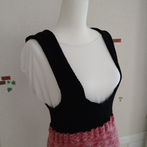 【完全新作】【送料込み】総手編み ニットジャンパースカート 黒×ワインレッド 9枚目の画像