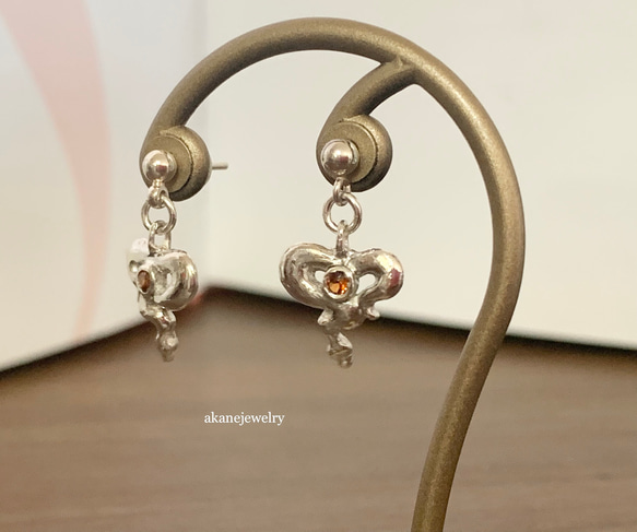 H様オーダーメイドボールパイソンのピアス 3枚目の画像