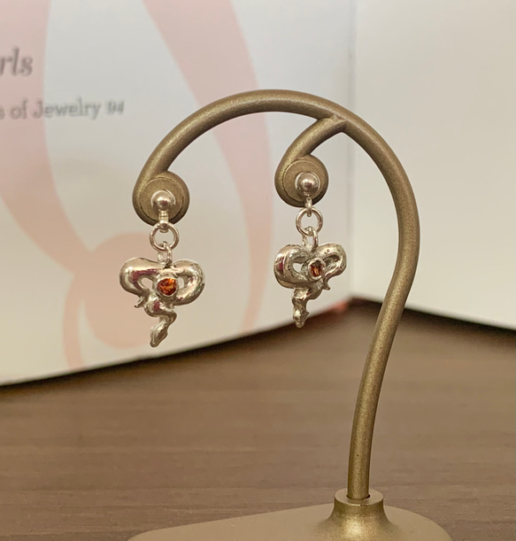 H様オーダーメイドボールパイソンのピアス 8枚目の画像