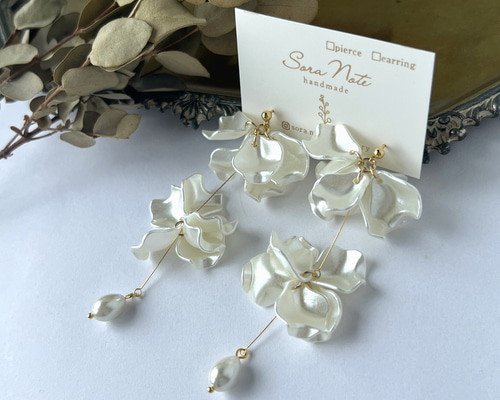 #904 再販 シルバー パール フラワー ハンドメイド ピアス イヤリング 904 再販 シルバー パール フラワー ハンドメイド ピアス イヤリング