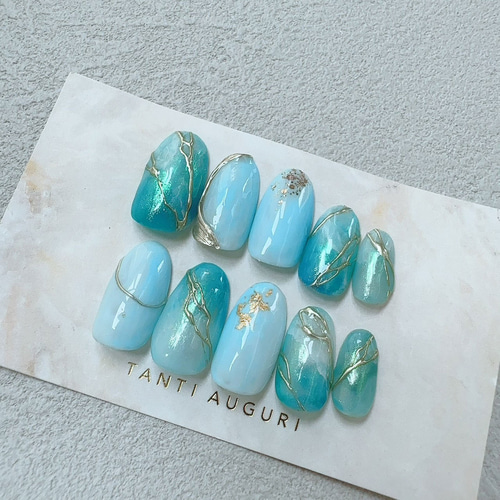 水色 ネイルチップ 青系 ブルー マリン 海 夏 ラウンド形