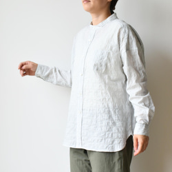 爽やかなストライプ柄と、シンプルデザインが融合したバンドカラーシャツ【SOL173S】 2枚目の画像