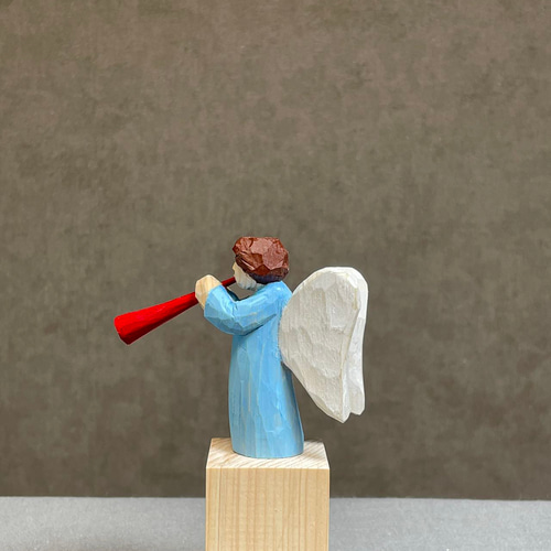 角笛 を吹く 天使 ( 藍 ).木彫り，彫刻，天然木，置物 彫刻 Heartwood