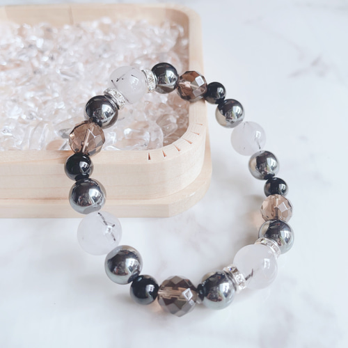 「プレゼント」強力な魔除け、グラウンディング、自己成長を促す天然石 魔除】あらゆる魔除けの石を組み合わせた最強ブレスレット