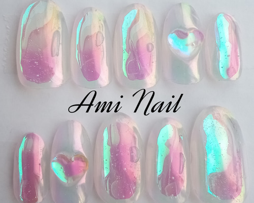 のんちゃゃネイル 🩵🩷 ちいちゃんとハチカラーネイル💅🏻💘 ネイルで気分上げて
