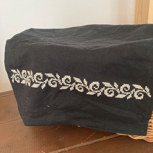 リネンかごカバー 手刺繍バスケットカバーD かごバッグ Ha⭐︎chima