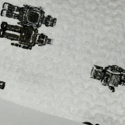 男の子大好き！レアなロボットモノクロプリント リップル生地の甚平 (80/90cm) 8枚目の画像